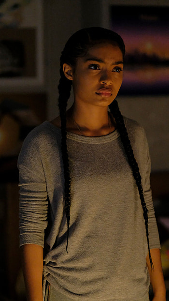 Yara Shahidi, hollywood actress, model HD phone wallpaper
