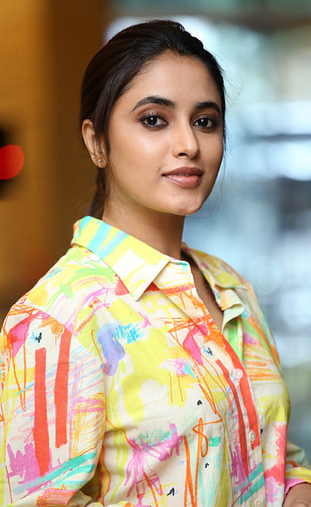 Priyanka Arul Mohan, dress, hair HD phone wallpaper