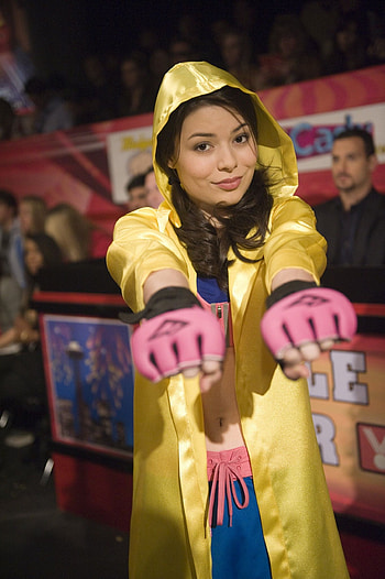 Carly, iCarly HD phone wallpaper