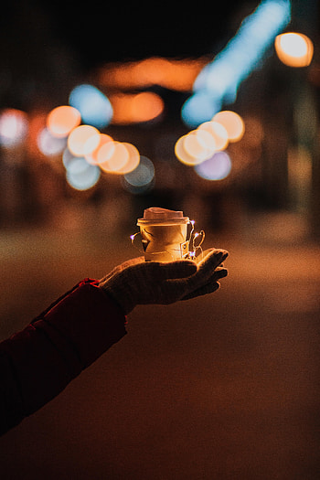 Night, Miscellanea, Miscellaneous, Glass, Hands, Glow, Garland HD phone wallpaper