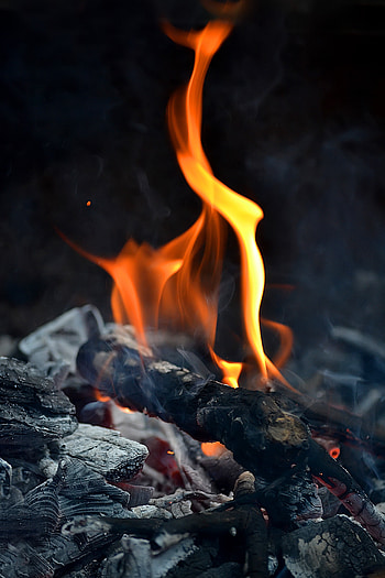 Wood fire, flame, smoke, close up HD phone wallpaper