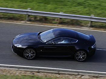 Aston Martin, Cars, Side View, Speed, Style, 2010, V8, Vantage HD wallpaper