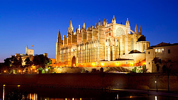 Palma de Mallorca , City skyline, Architectural marvels, Modern metropolis HD wallpaper