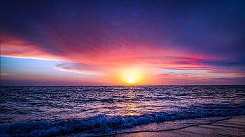 Vivid Ocean Sunset Crimson Horizon Over The Deep, ocean, sunset, horizon, deep, sun, sea, sky, nature HD wallpaper