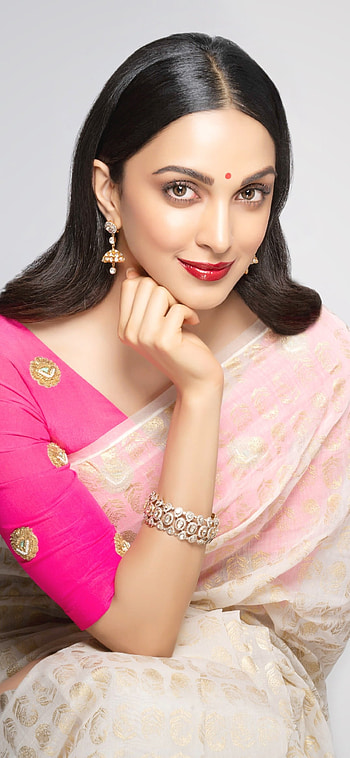 Kiara Advani, Bollywood HD phone wallpaper