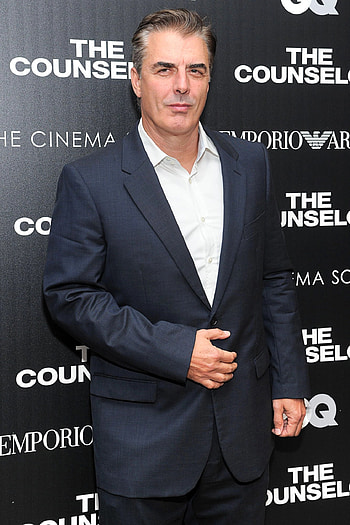 Chris Noth, Sexual assault accusations, Latest updates HD phone wallpaper