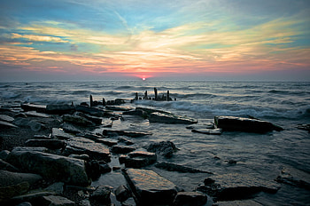 Amazing sky, popular, colors, rocks, sunrise, beauty, shore, nature, sky, water, sun, places HD wallpaper