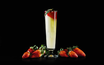 Strawberries, Strawberry, Black background, Glass, Drink HD wallpaper