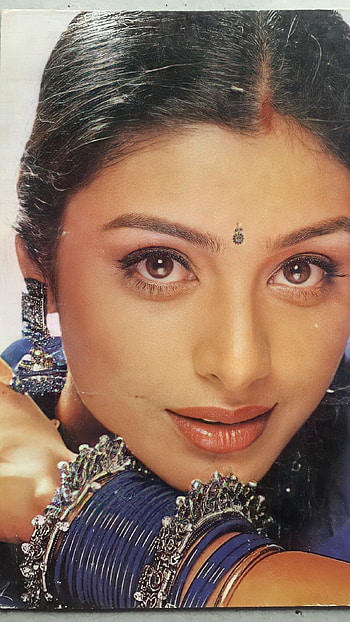Tabu, bollywood actress, vintage HD phone wallpaper