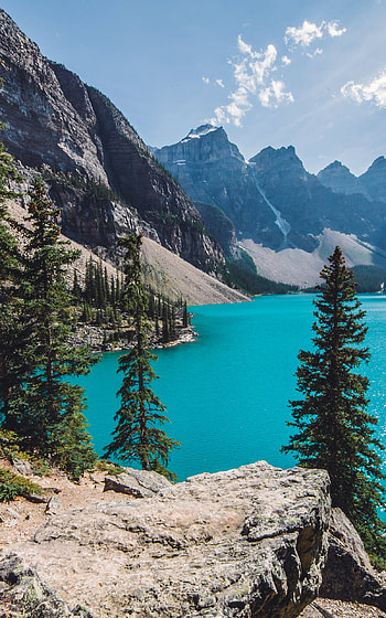 Moraine Lake, Turquoise water, landscape, Captivating nature HD phone wallpaper