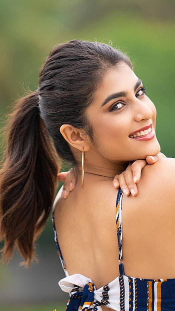 Divya Suresh, kannada actress, model HD phone wallpaper