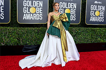 Golden Globes, Red carpet, Not Weinstein's, New York Times HD wallpaper