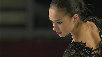 Alina Zagitova, Olympic champion, Figure skating prodigy, Stunning performances HD wallpaper