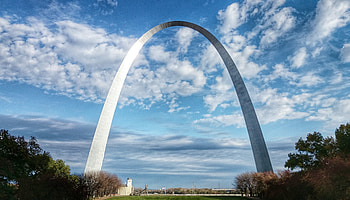 Gateway Arch, Construction site, Gate entrance, Structural marvel HD wallpaper