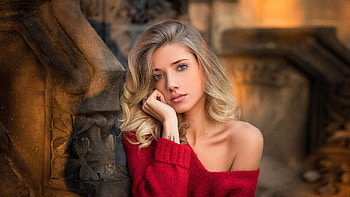 Beautiful, girl, curly hair, looking straight HD wallpaper