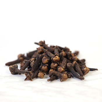Chinese clove sticks, Ground cloves, Spice purchase, Authentic product HD phone wallpaper