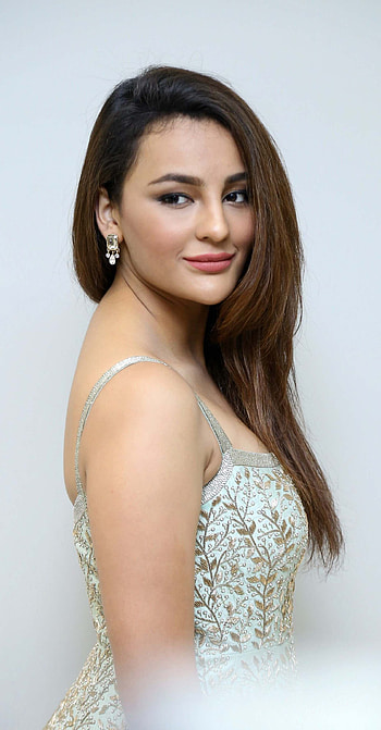 Seerat Kapoor, eye, Telugu actress, face HD phone wallpaper