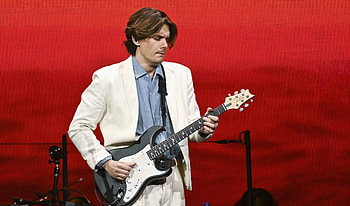 John Mayer, Questlove, Covid positive, Drummer HD wallpaper