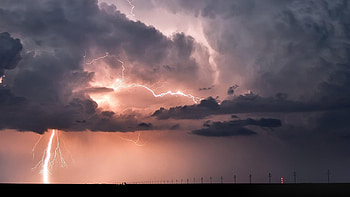 Thunderstorm , Striking ry, Nature's power, Electrifying display HD wallpaper