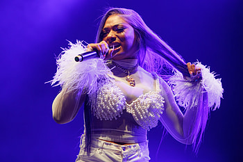O2 Academy Brixton, Megan Thee Stallion HD wallpaper