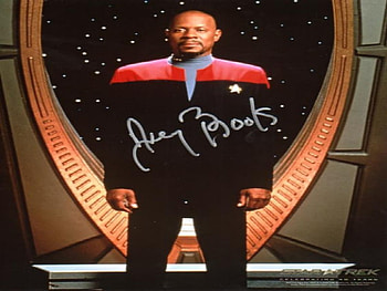 AVERY BROOKS AS COMMANDERBENJAMIN LaFAYETTE SISKO, movies, action, actors, usa HD wallpaper