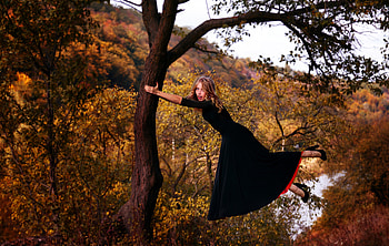 Hang in there, Model, women, girl, tree HD wallpaper