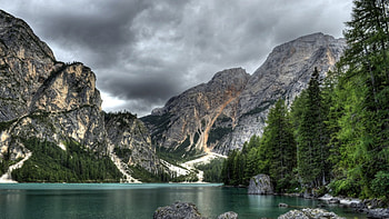 gorgeous nature landscape, river, clouds, trees, mountains, rocks HD wallpaper