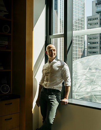Jeff Bezos, Iconic CEO, Amazon's legacy, Business titan HD phone wallpaper