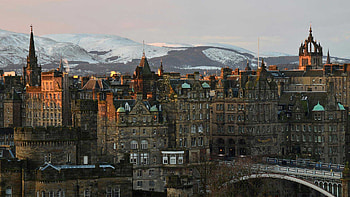 Edinburgh winter, , Top backgrounds, Snowy scenes HD wallpaper