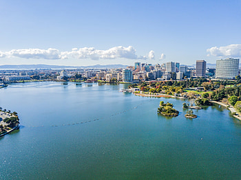 Oakland skyline, California destination, Urban charm, Breathtaking vistas HD wallpaper