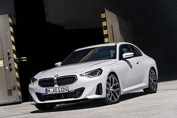 BMW 2 Series Coupe, 2022 model, Motortread , Front three quarter HD wallpaper
