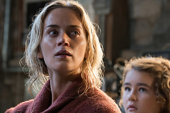 A Quiet Place , Mesmerizing visuals, Thrilling suspense, Silent terror HD wallpaper