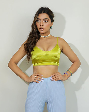 Ruhi Singh, head, face HD phone wallpaper