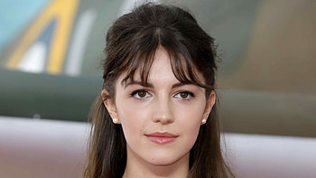 Ella Hunt, ella-hunt, celebrities, actress, girls HD wallpaper
