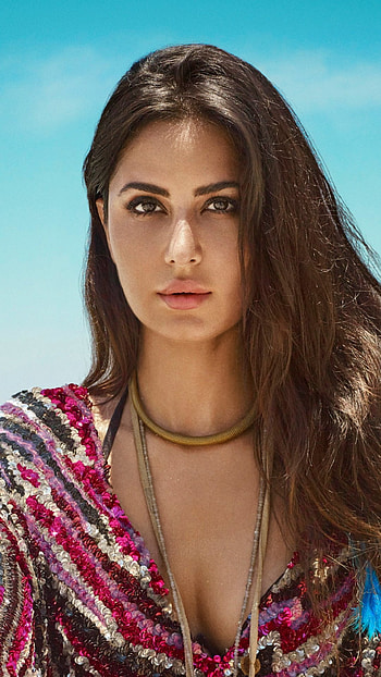Katrina Kaif, Famous celebrity, Iconic persona HD phone wallpaper