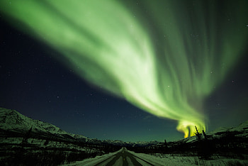 Aurora Borealis, green lights, sky, highway, night HD wallpaper