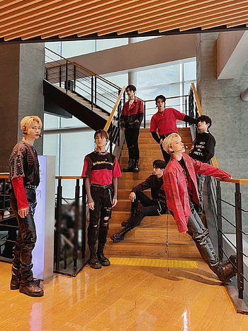 ENHYPEN, K-Pop group, Fanpop , Music HD phone wallpaper