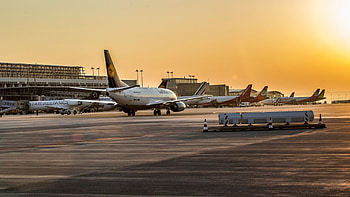 Airport , resolution, Travel destinations, Aerial views HD wallpaper