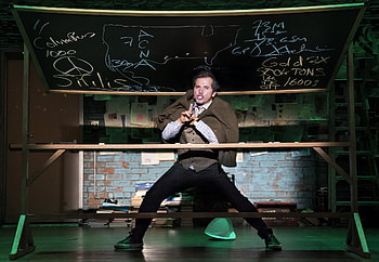 John Leguizamo, Latin history, Smartened up, New York Times HD wallpaper