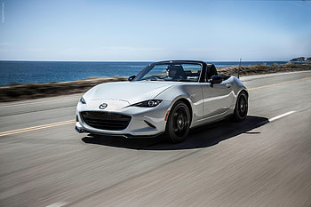 Mazda MX-5, Miata beauty, Classic charm, Eye-catching HD wallpaper