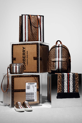 Riccardo Tisci designs, Burberry earnings, Fashion promise, Vogue business HD phone wallpaper