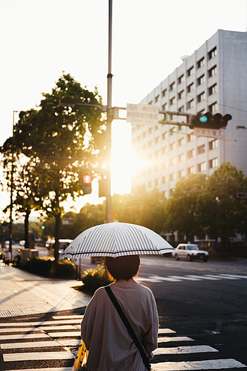 Sun, City, Miscellanea, Miscellaneous, Human, Person, Umbrella, Street HD phone wallpaper