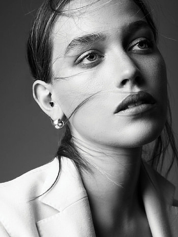 Beautiful Victoria Pedretti, Flaunt magazine feature, Celebrity , Hollywood beauty HD phone wallpaper