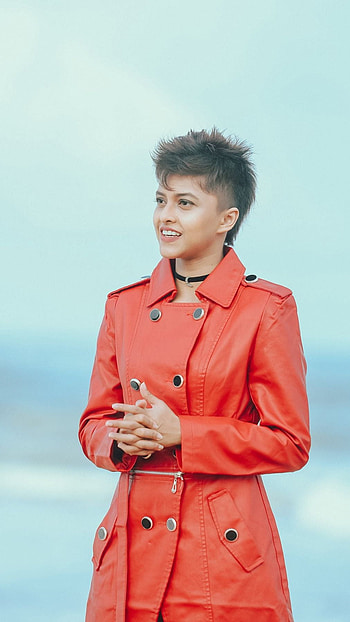 Yohani, srilankan singer HD phone wallpaper