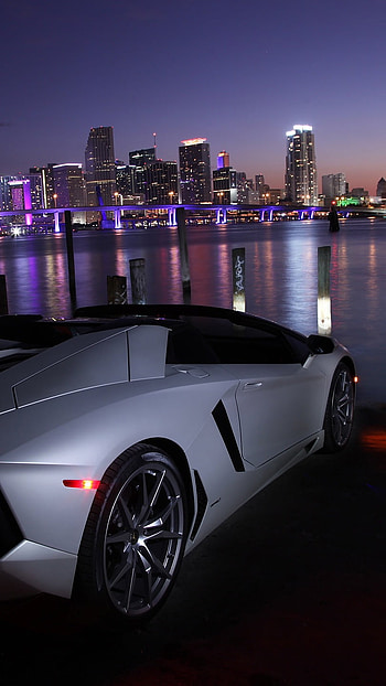 Luxury Car, City Background HD phone wallpaper