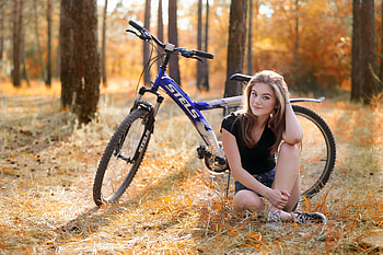 Margarita Model, margarita, girls, model, cycle, outdoors HD wallpaper