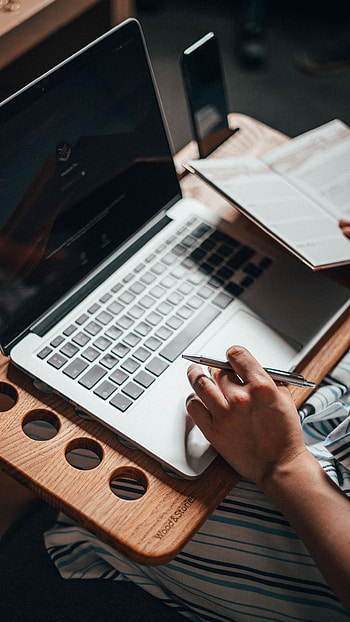 Laptop Aesthetic, Study HD phone wallpaper