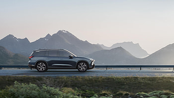 ES8 Mountains, NIO Auto HD wallpaper