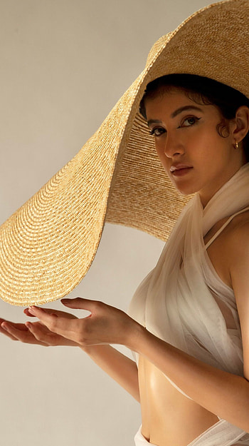 Shanaya Kapoor, bollywood actress, model, gorgeous HD phone wallpaper