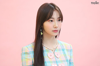 Kep1er members profile, Updated in 2022, K-pop idol facts, Fan insights HD wallpaper